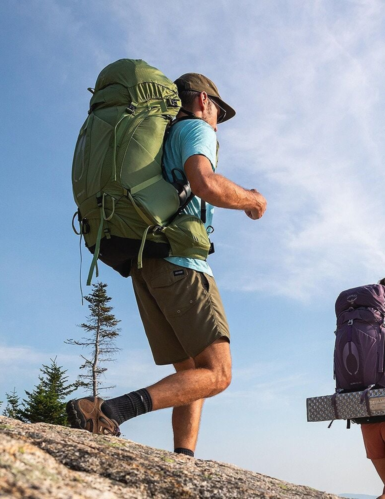 Osprey Atmos AG 50 Men's Hiking Backpack